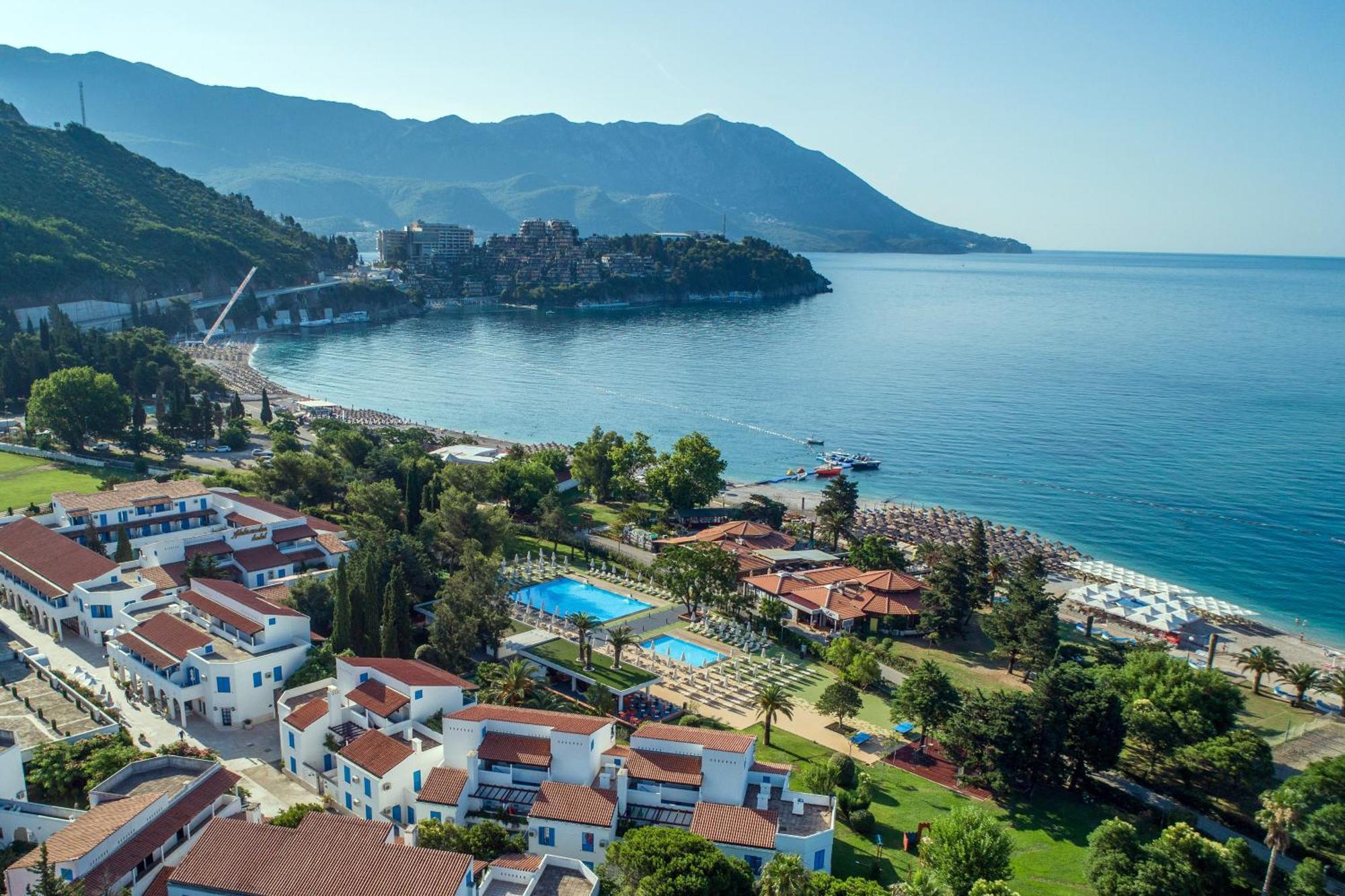 Aleksandar Hotel