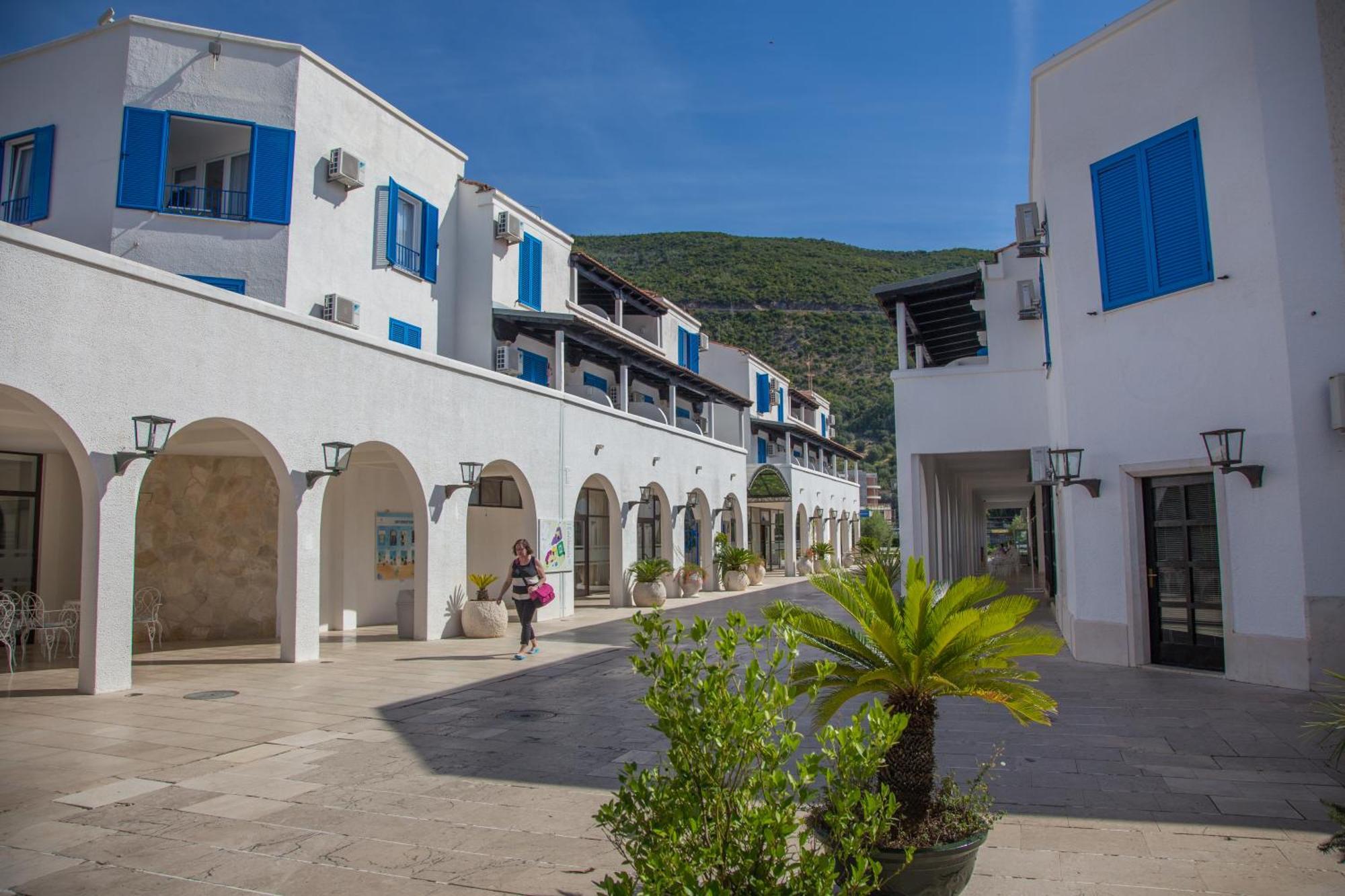 Otel Aleksandar Budva